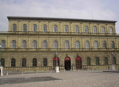 Yet another palace of incredible wealth